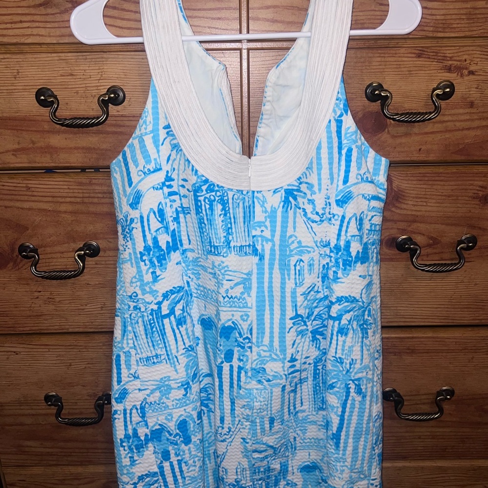 Lilly Pulitzer White and Bright Blue Printed Sleeveless Shift Dress - Picture 2 of 3